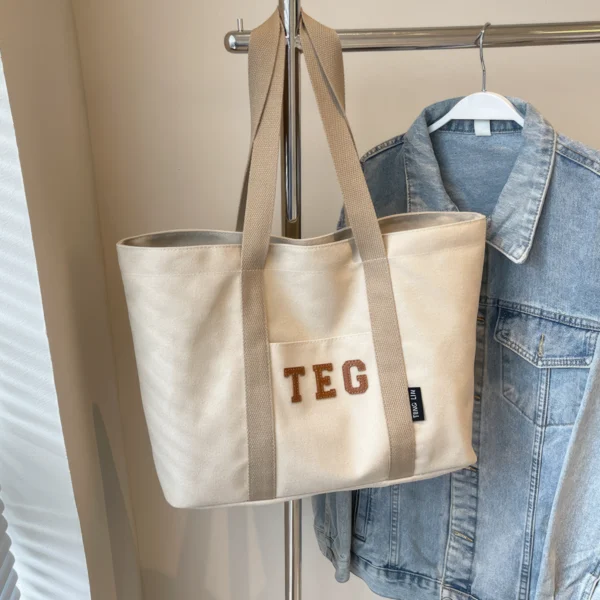 Korean Minimalist Canvas Tote – Casual, Chic & Spacious